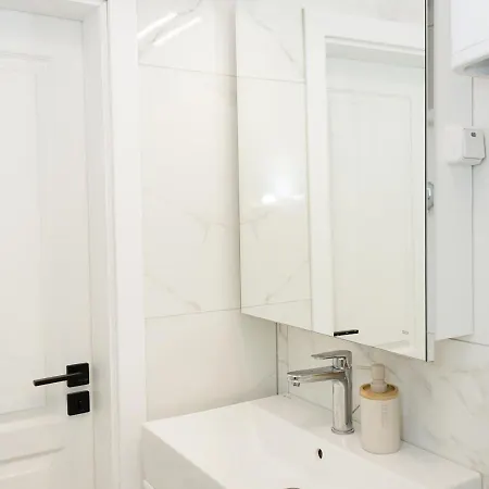 1bd Near Varna's Sea Garden With Parking Spot By Flat Mаnager Varna