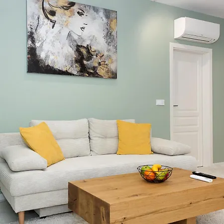 Апартамент 1bd Near Varna's Sea Garden By Flat Mаnager Варна